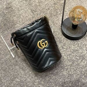 Gucci Women Pre-Loved Bag Very Good Condition